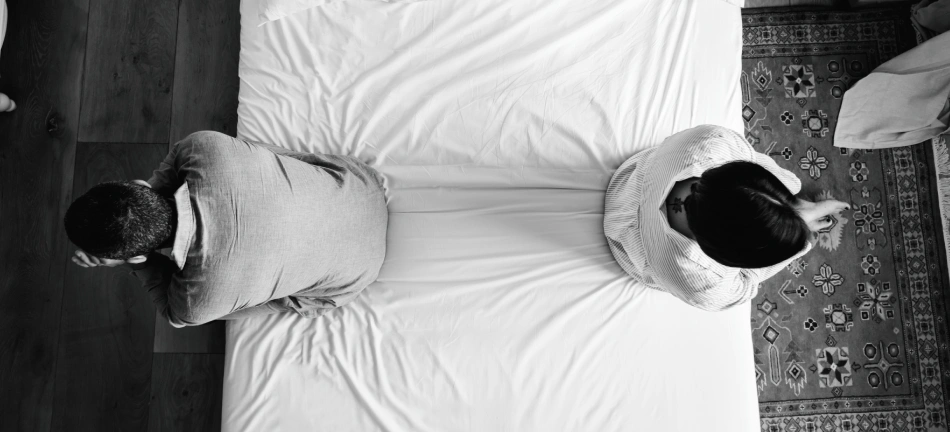 Cinsel Manipülasyonun Bir Türü: Breadcrumbing Nedir? Belirtileri ve Başa Çıkma Yolları